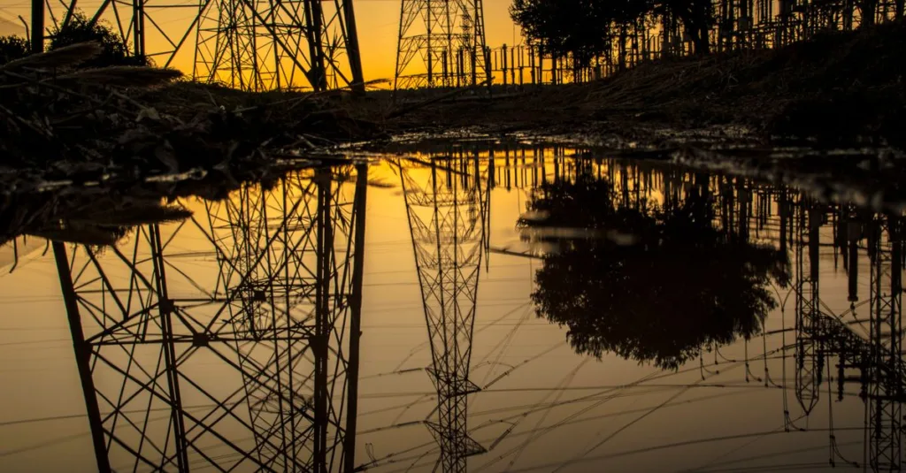 découvrez tout sur l'électricité statique : ses causes, ses effets et comment la prévenir au quotidien.